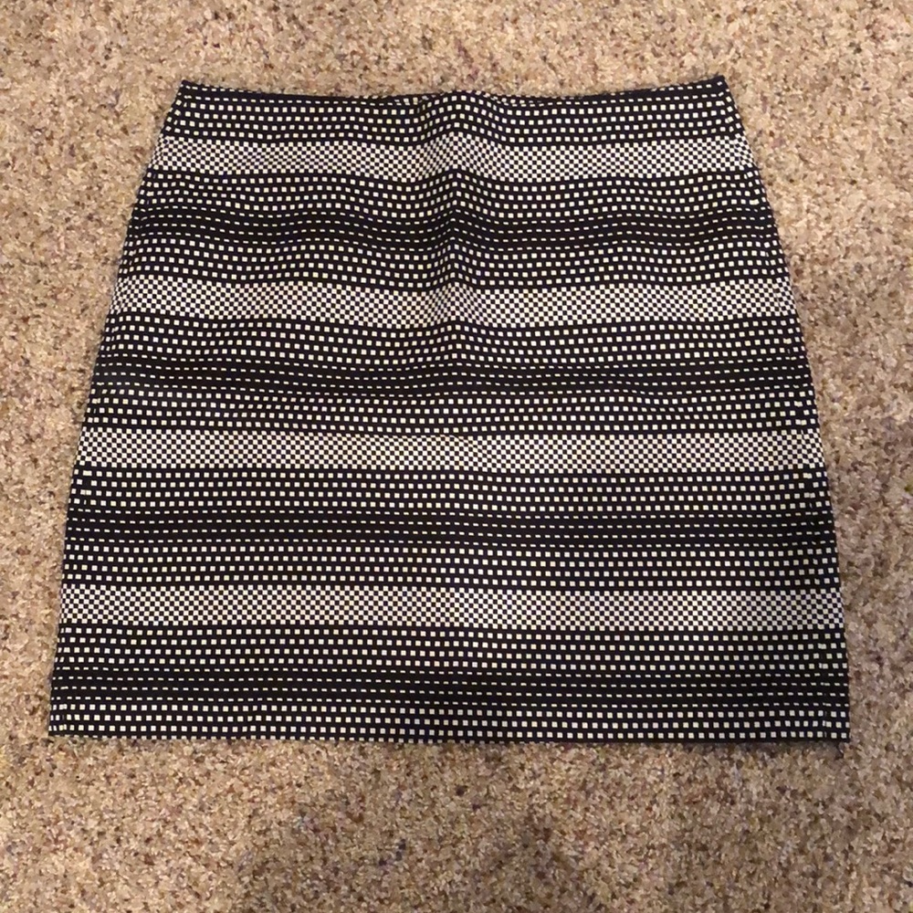 Loft skirt